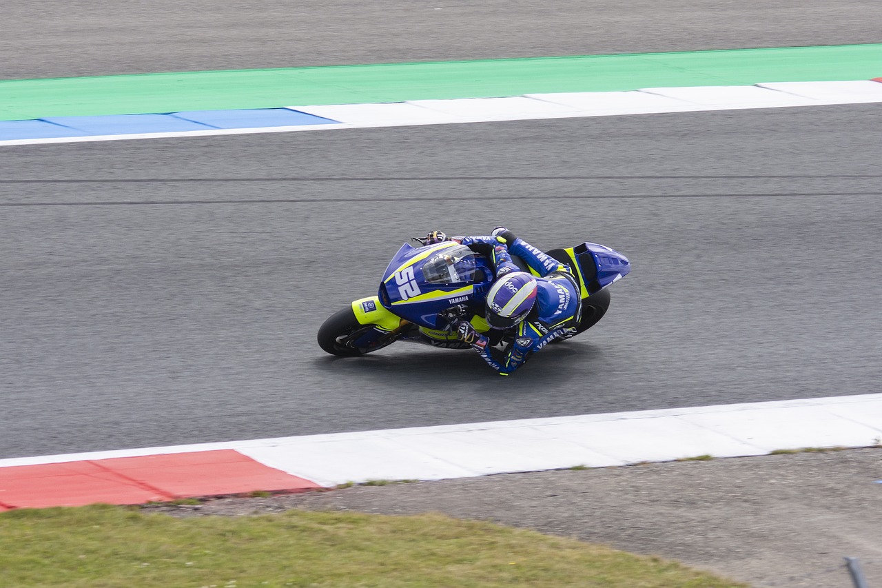 更是對所有 更是對所有